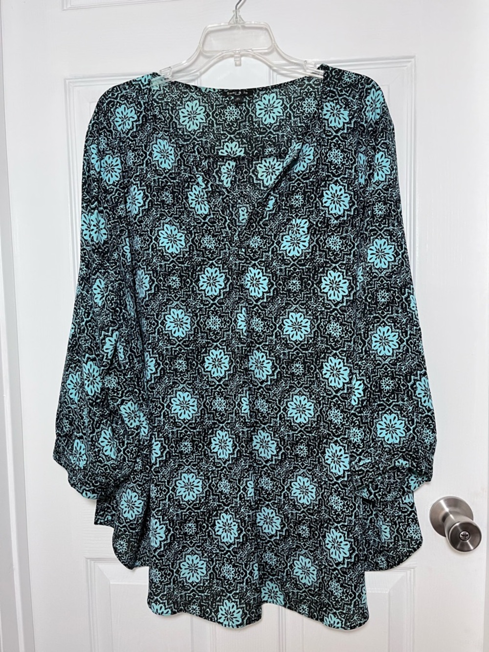 Sami & Jo Black and Teal Floral Plus V-Neck Blouse